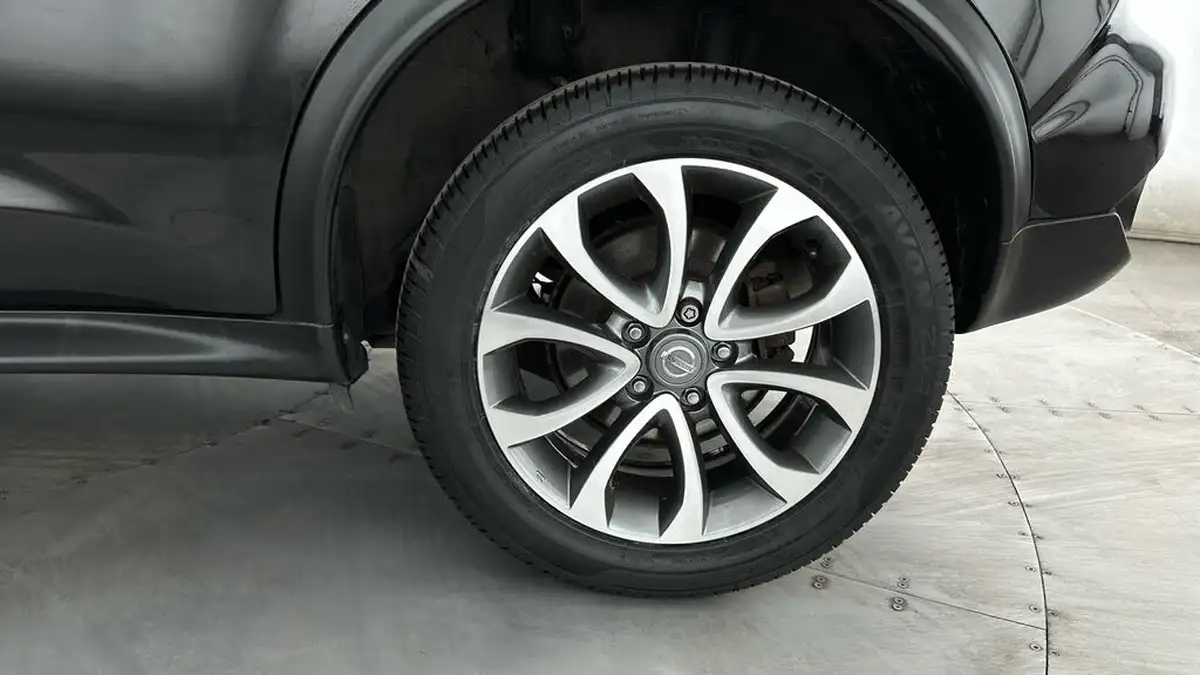 2017-nissan-juke-16-tekna-190ps-1618cc-big-17