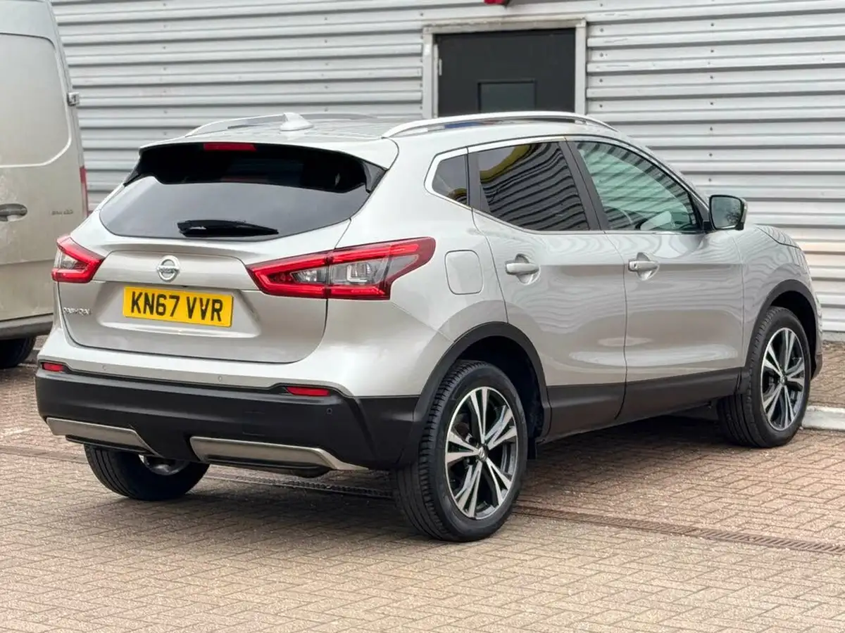 2017-nissan-qashqai-15dci-n-connecta-big-8