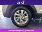 2019-hyundai-tucson-16crdi-se-nav-136ps-dct-small-18
