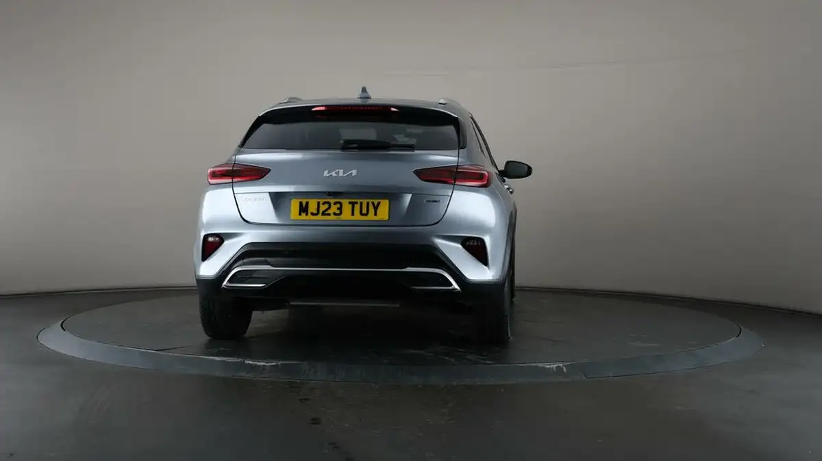 2023-kia-xceed-16-gdi-3-big-64