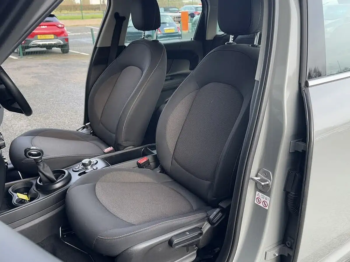 2022-mini-countryman-15-cooper-s-e-phev-classic-big-32