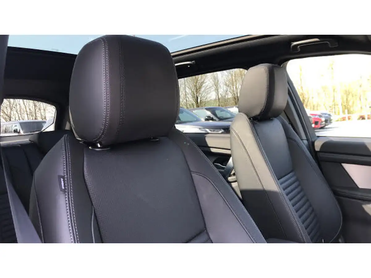 2024-land-rover-discovery-sport-20-d200-dynamic-se-big-23