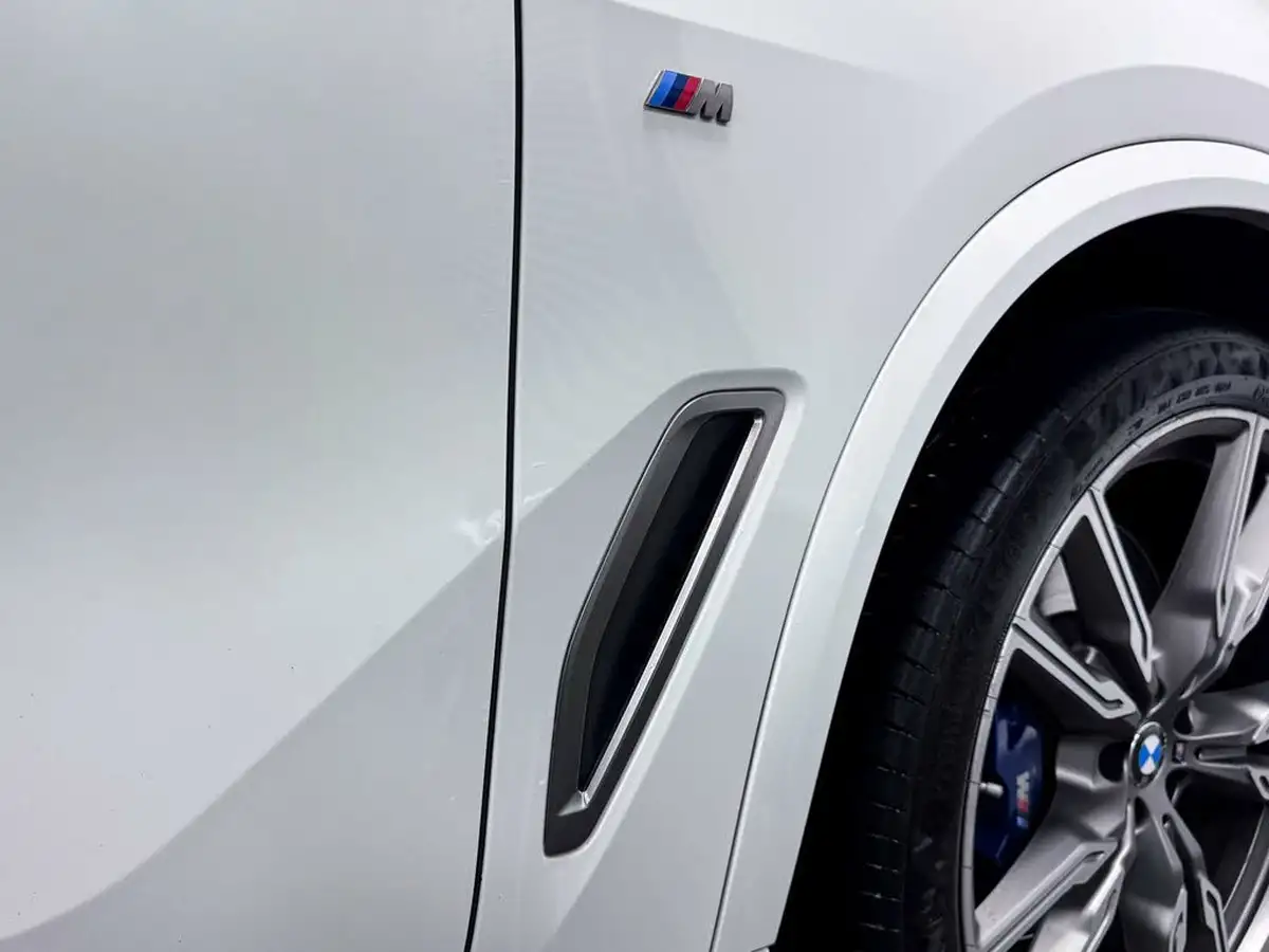 2020-bmw-x5-30td-m50d-big-18