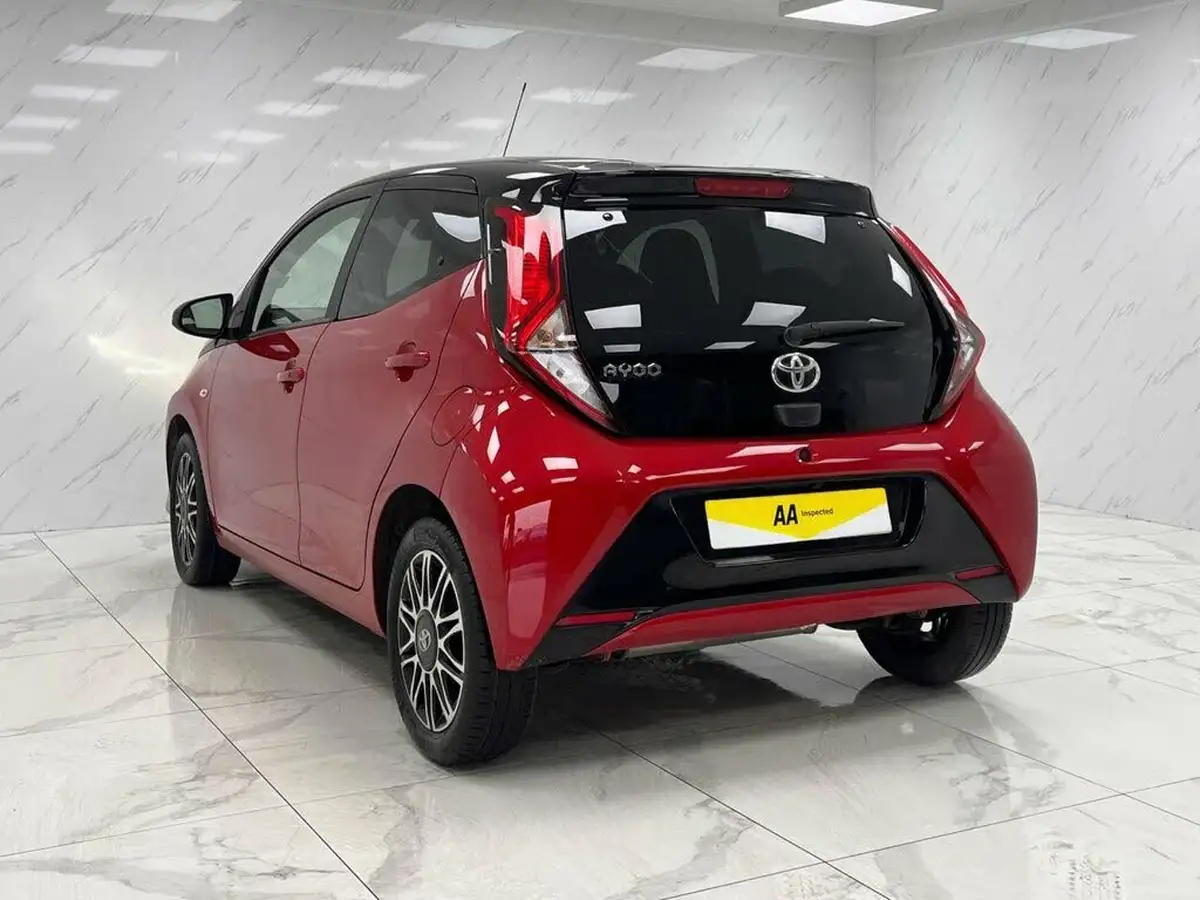2021-toyota-aygo-10-vvt-i-x-clusiv-big-5