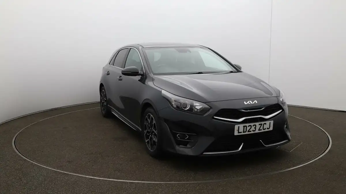 2022-kia-ceed-15-t-gdi-gt-line-big-34