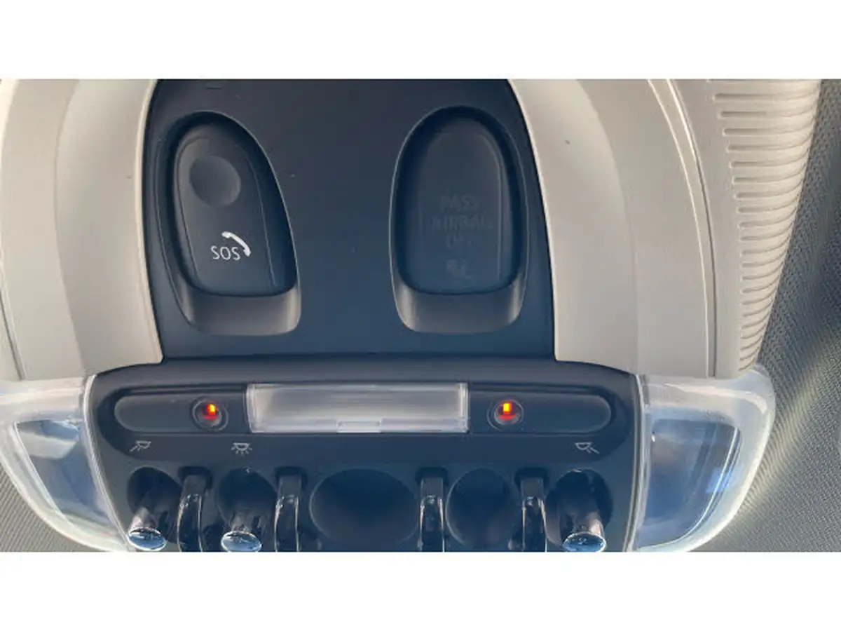 2021-mini-cooper-15-cooper-classic-hatchback-3d-big-31