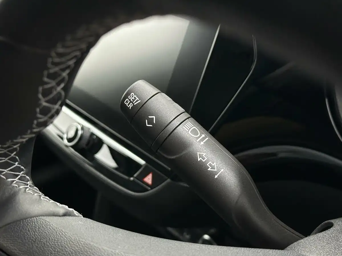 2021-vauxhall-corsa-12i-elite-edition-big-11