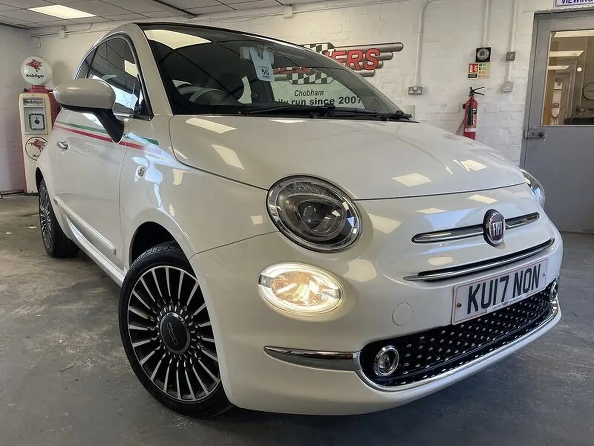 2017-fiat-500c-09-lounge-105bhp-big-0
