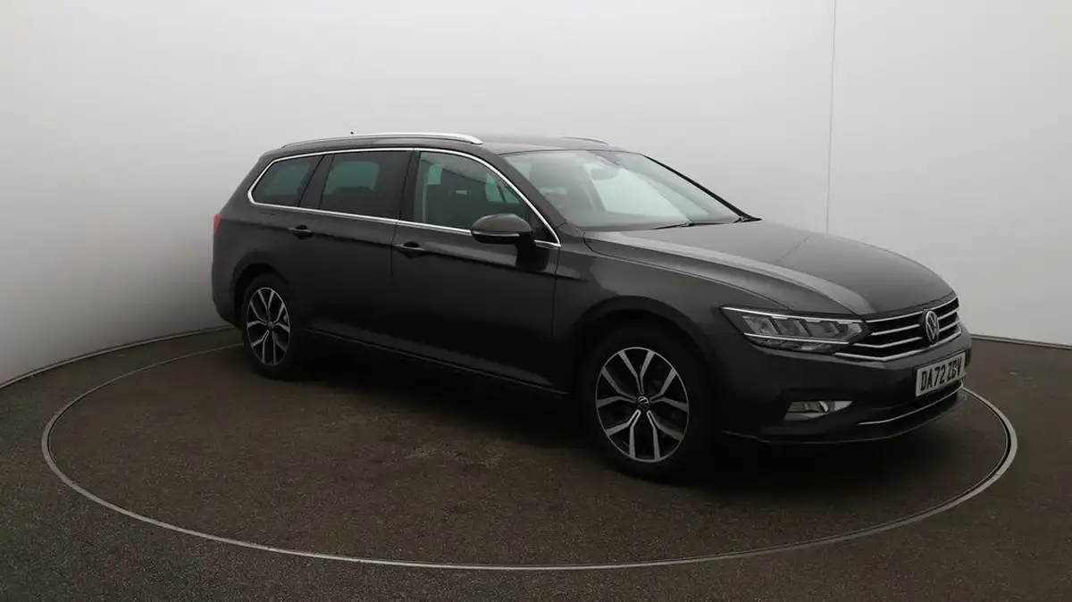 2022-volkswagen-passat-15-tsi-sel-estate-5d-dsg-big-1