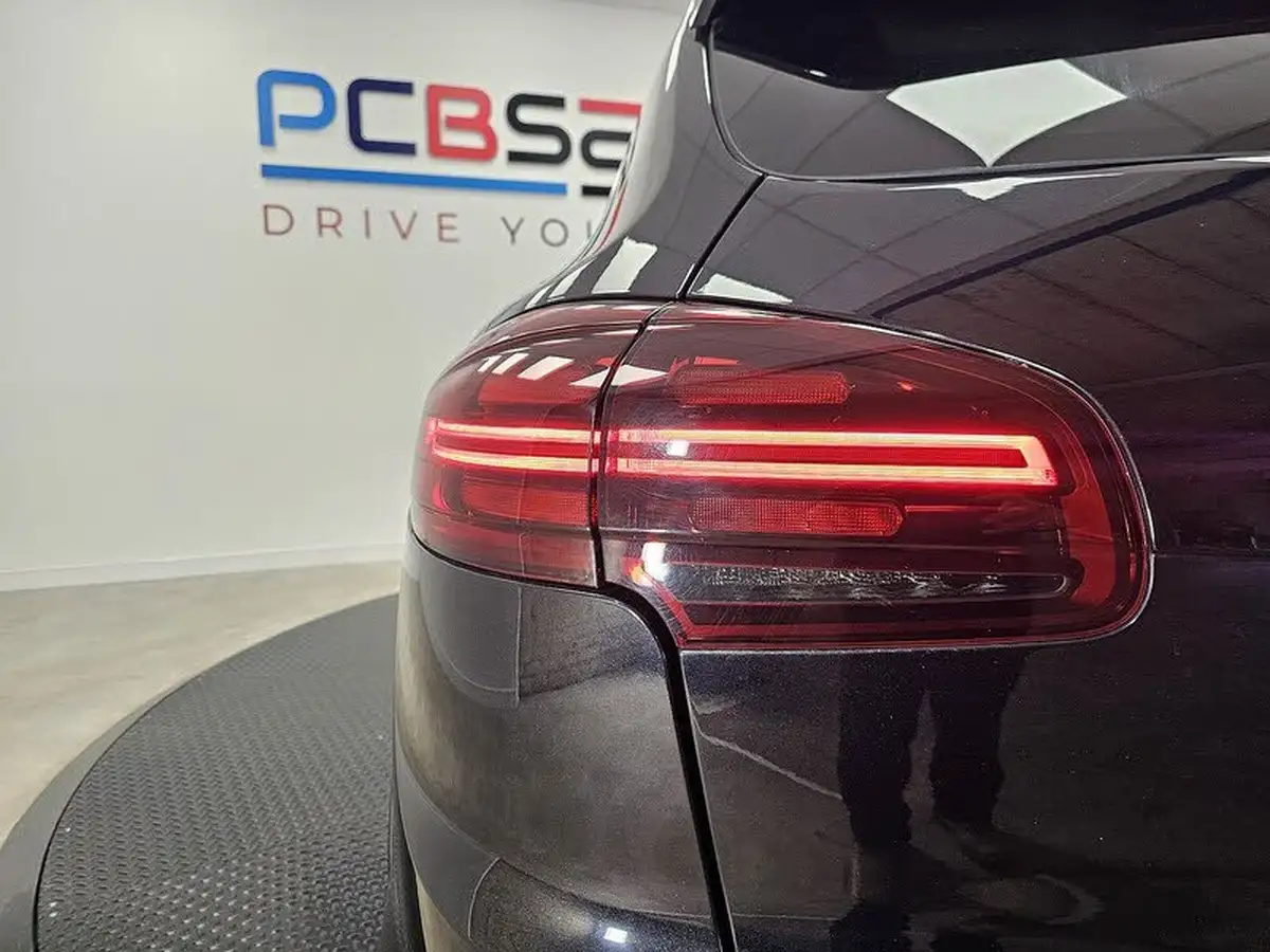 2015-porsche-cayenne-36-gts-big-41