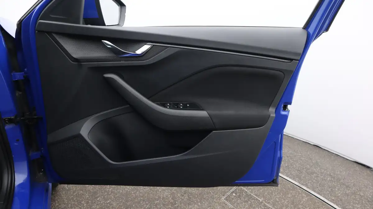 2022-skoda-kamiq-10-tsi-s-big-15