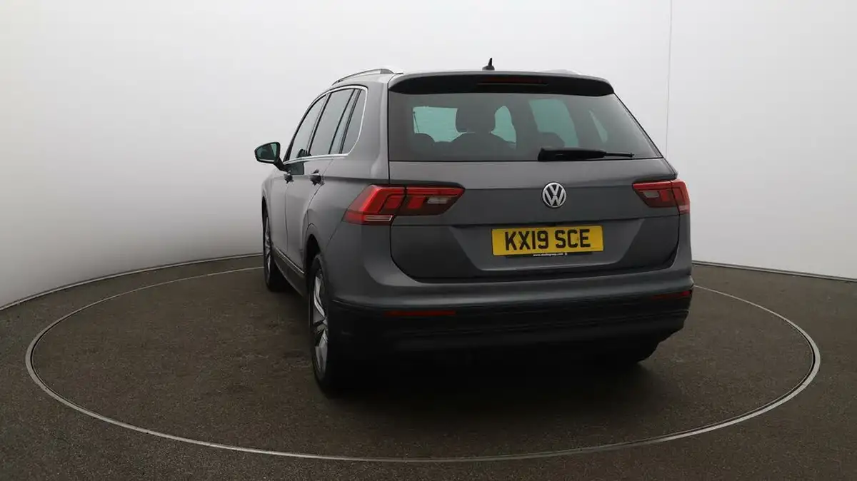 2019-volkswagen-tiguan-20tdi-match-150ps-dsg-big-51