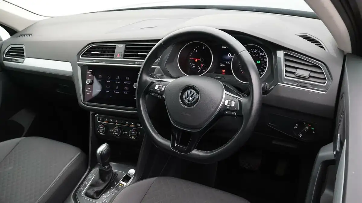 2019-volkswagen-tiguan-20tdi-match-150ps-dsg-big-9