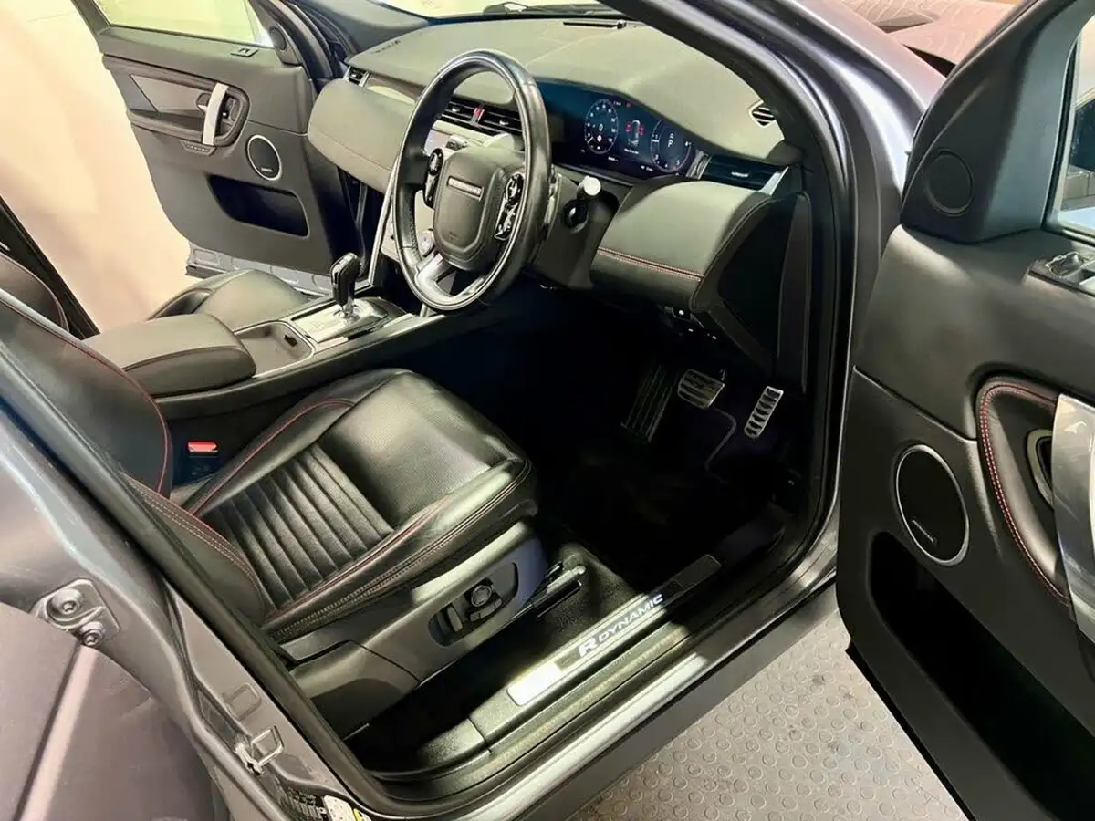 2020-land-rover-discovery-sport-20-d240-r-dynamic-hse-big-26