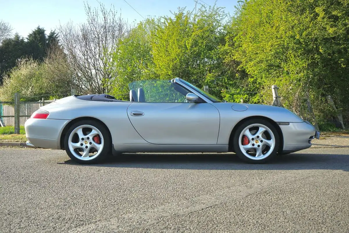 2000-porsche-911-34-carrera-tiptronic-s-cabriolet-auto-big-36