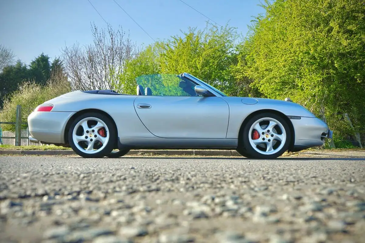 2000-porsche-911-34-carrera-tiptronic-s-cabriolet-auto-big-12