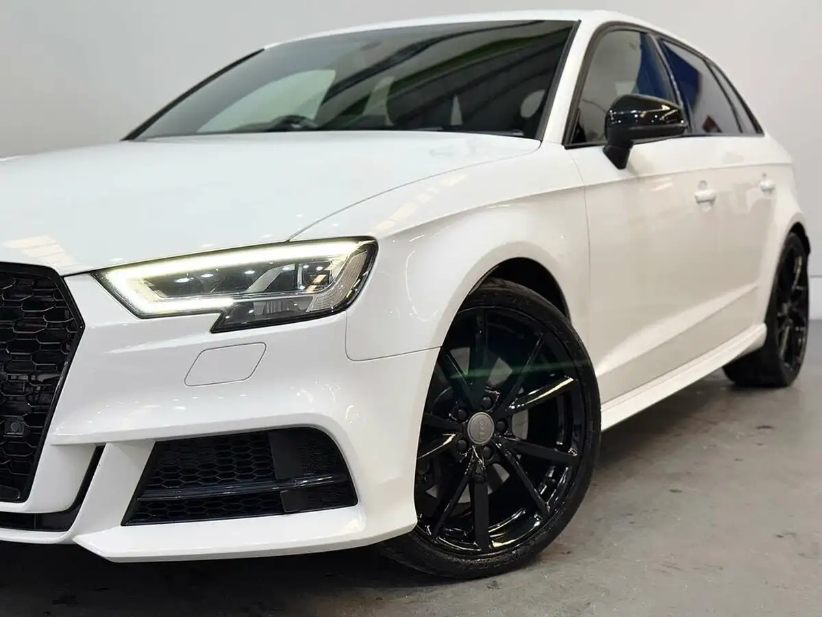 2018-audi-s3-20-tfsi-quattro-black-edition-sportback-5d-s-tronic-big-13