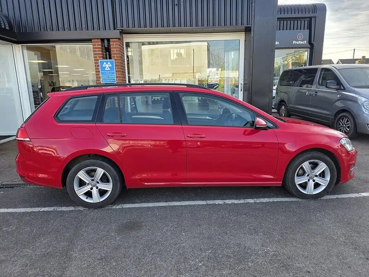 2017-volkswagen-golf-16tdi-match-edition-hatchback-5d-big-7
