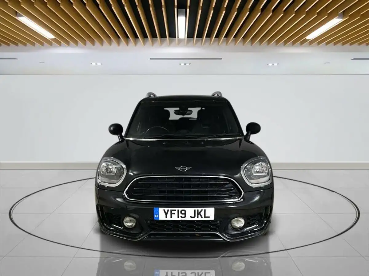 2019-mini-countryman-20td-cooper-d-sport-all4-auto-big-1