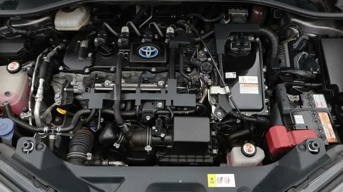 2019-toyota-c-hr-18-vvt-i-dynamic-big-18