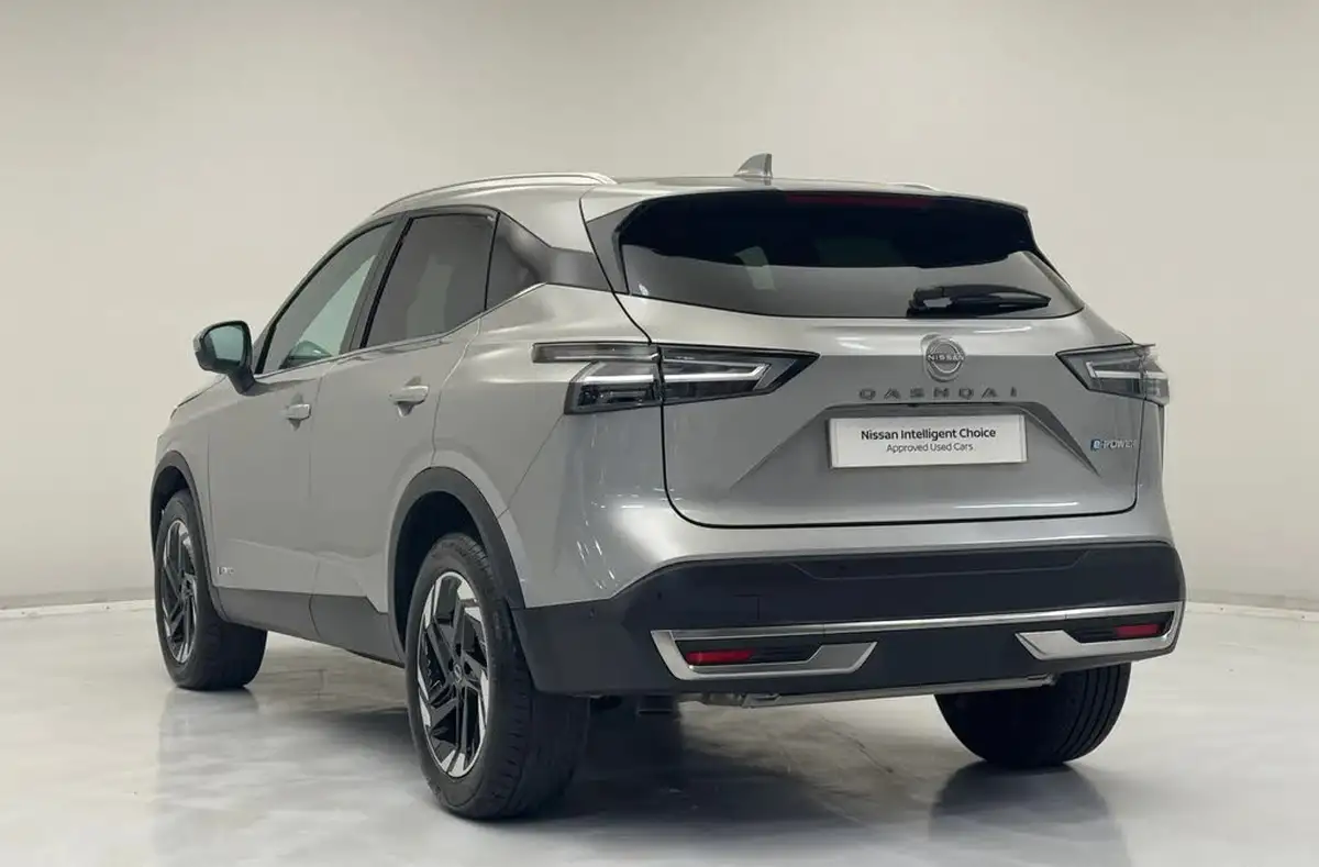 2024-nissan-qashqai-15-n-connecta-glass-roof-pack-big-8