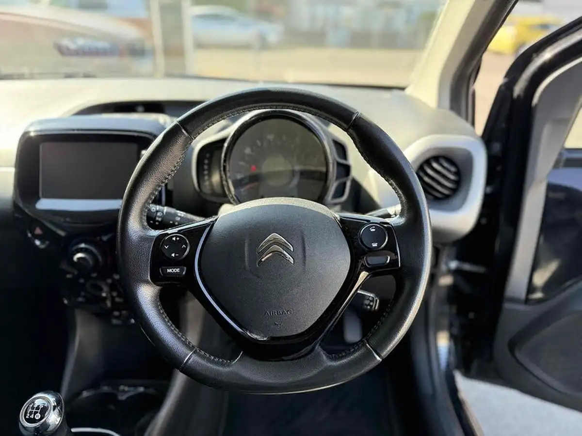 2017-citroen-c1-12-puretech-flair-5d-big-15