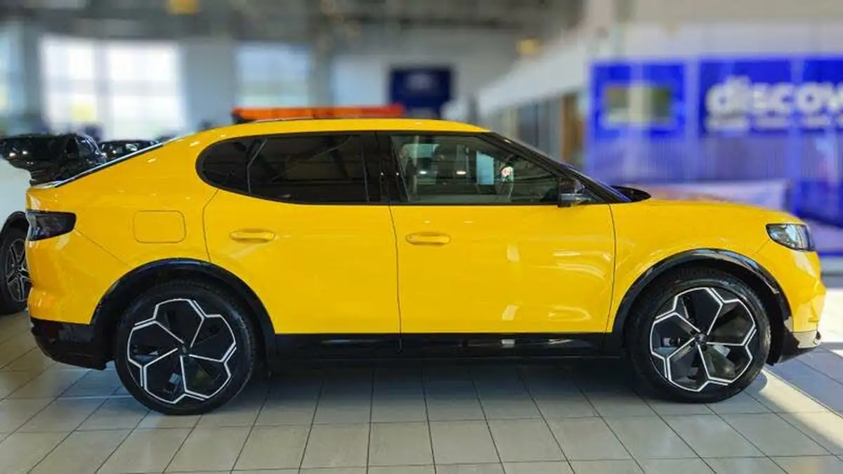 2024-ford-capri-e-premium-286ps-77kwh-extended-big-4