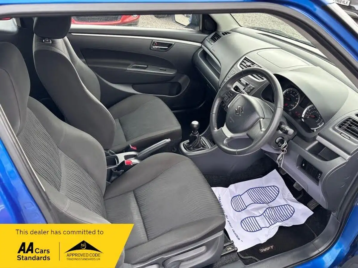 2011-suzuki-swift-12-sz3-3d-big-1