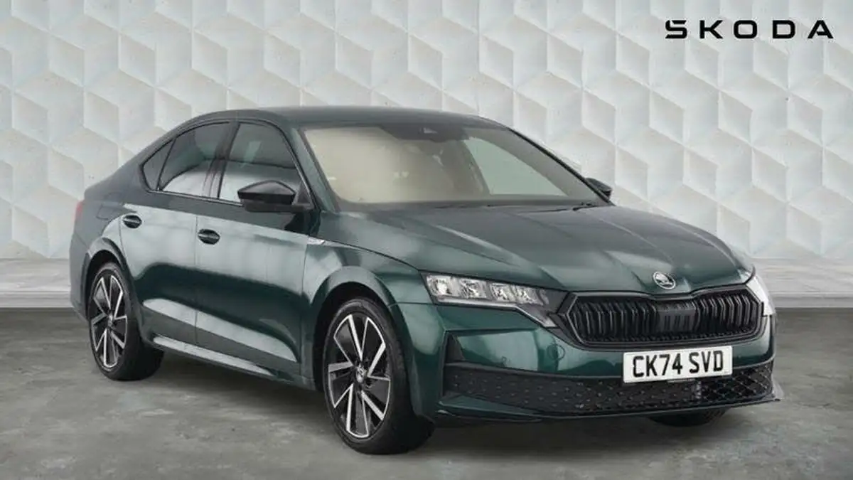 2025-skoda-octavia-15-tsi-e-tec-sportline-hatchback-big-0