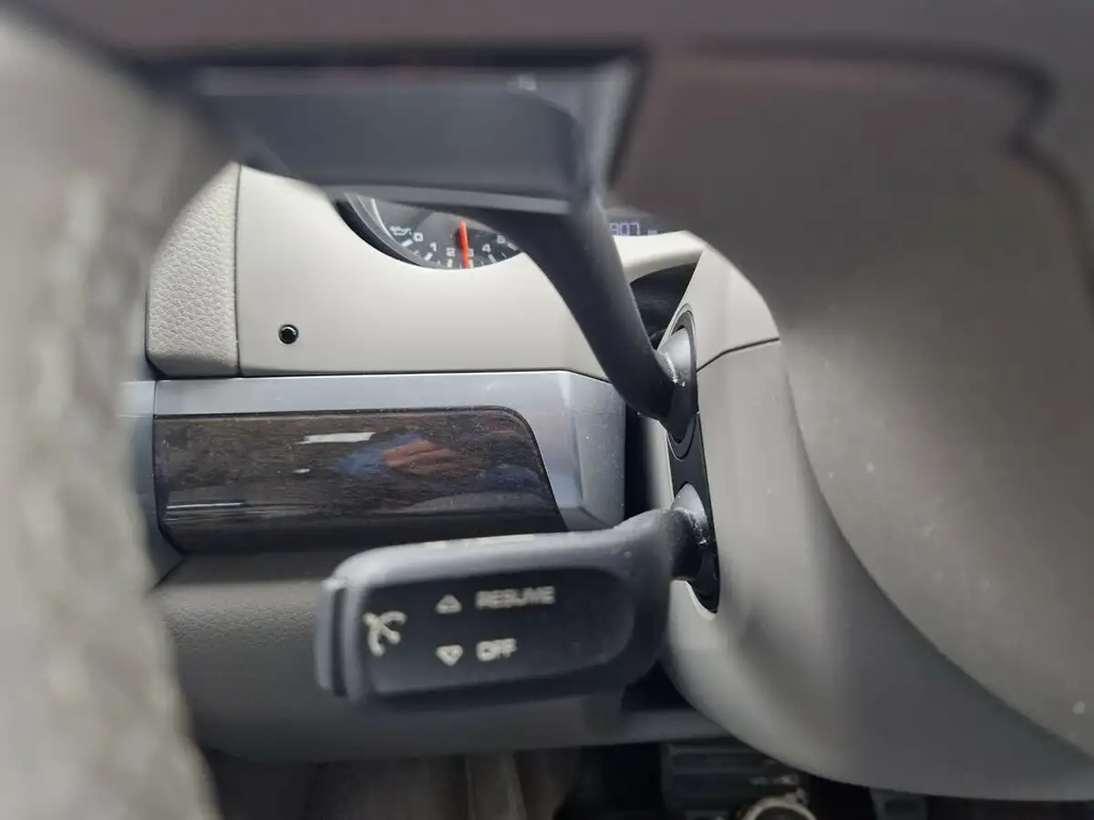 2012-fiat-500-12-lounge-ss-big-18