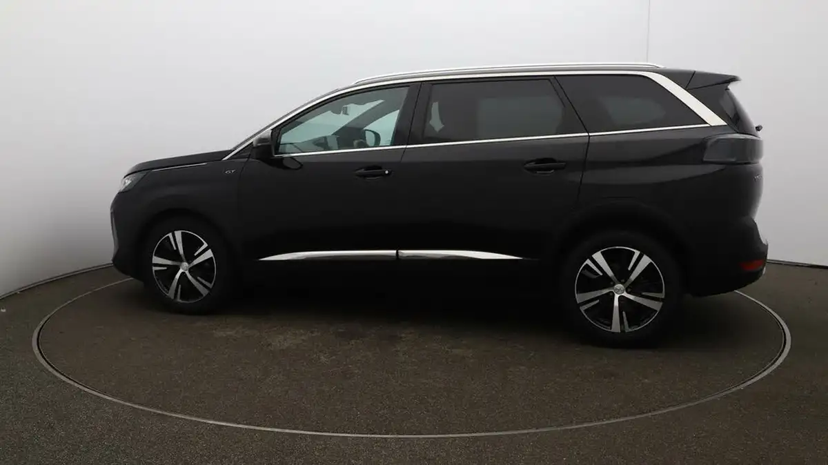 2021-peugeot-5008-suv-15-bluehdi-gt-eat8-big-52
