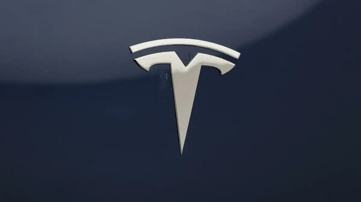 2021-tesla-model-3-e-standard-plus-big-22