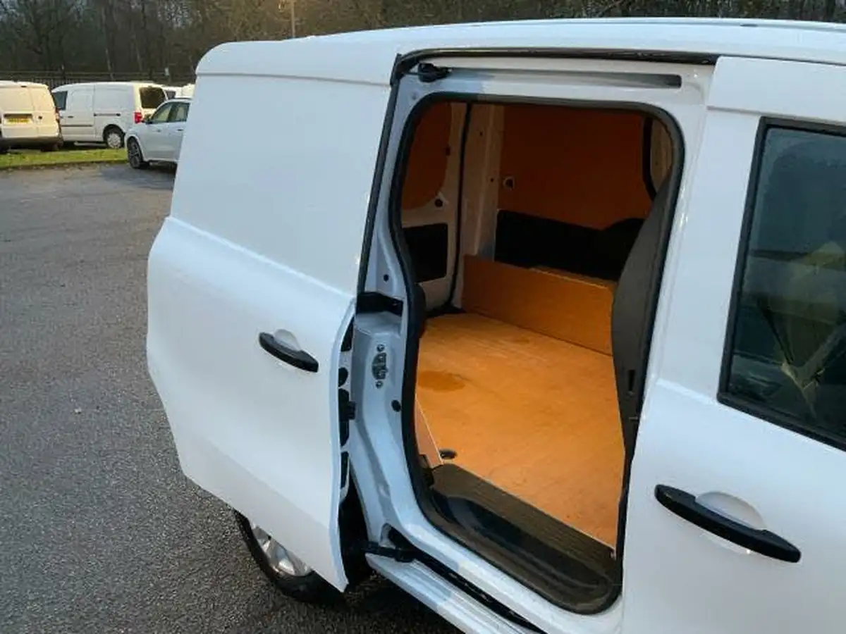 2023-renault-kangoo-13-tce-ml19-100-advance-big-12