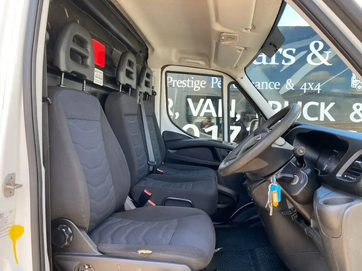 2018-iveco-daily-s-class-23td-35s12v-3520-h1-business-big-40
