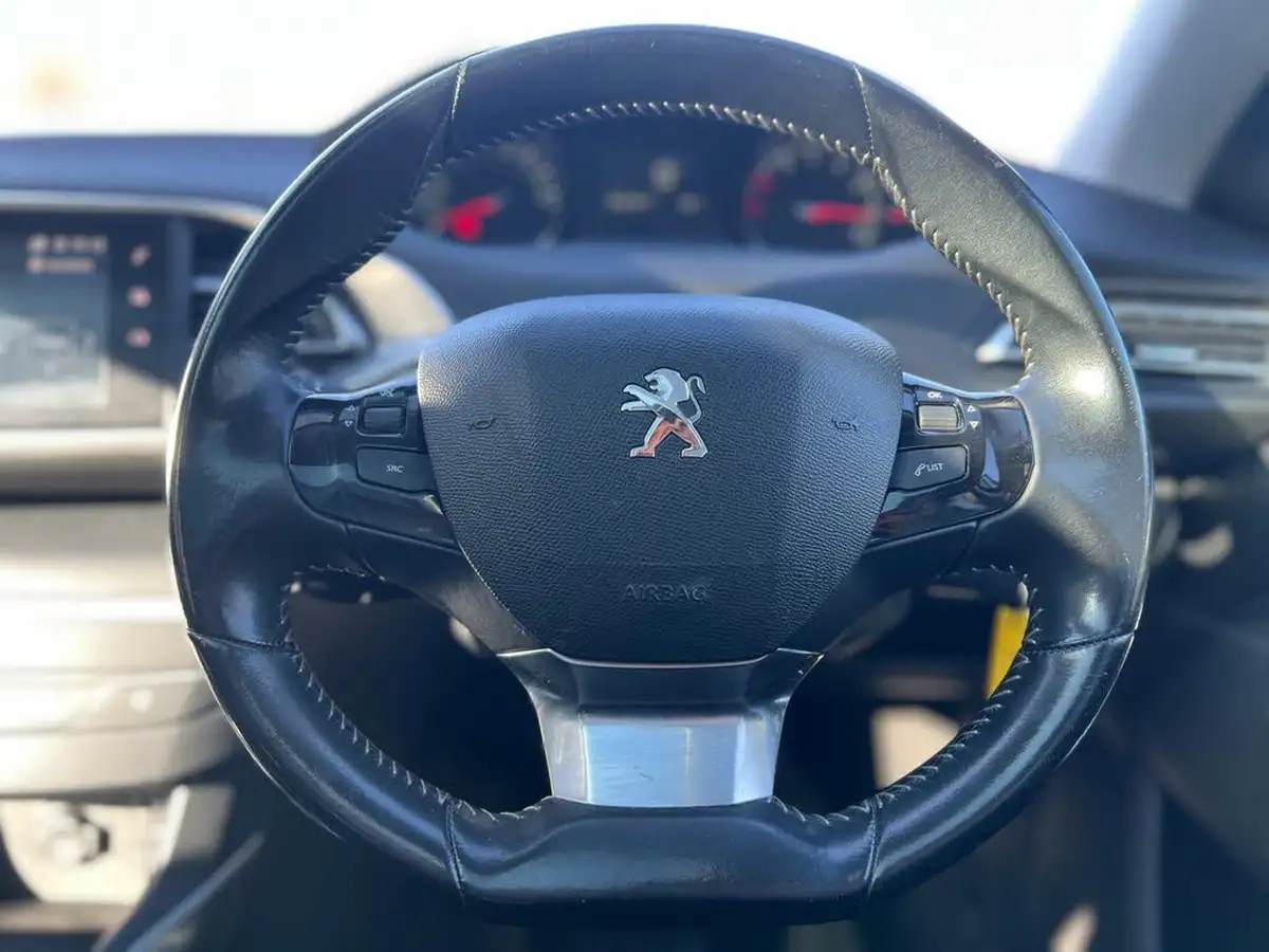 2018-peugeot-308-12-puretech-allure-130bhp-big-46