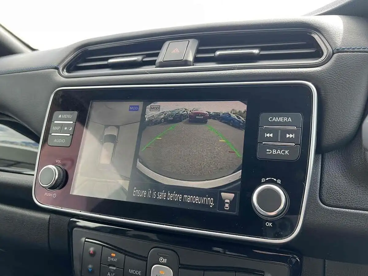 2022-nissan-leaf-e-n-connecta-big-30