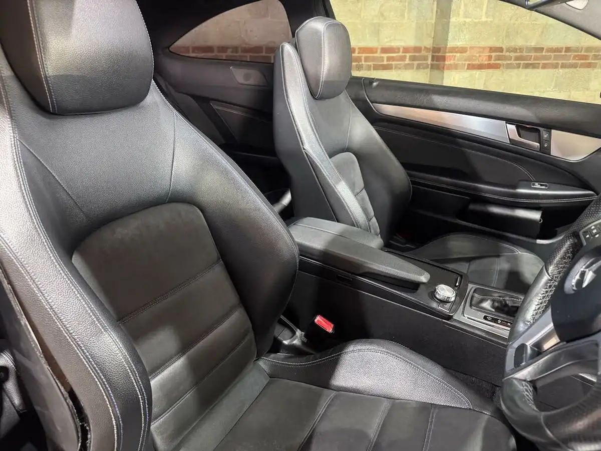 2015-mercedes-benz-c-class-21cdi-c220-cdi-amg-sport-edition-premium-plus-coupe-2d-7g-tronic-plus-big-19