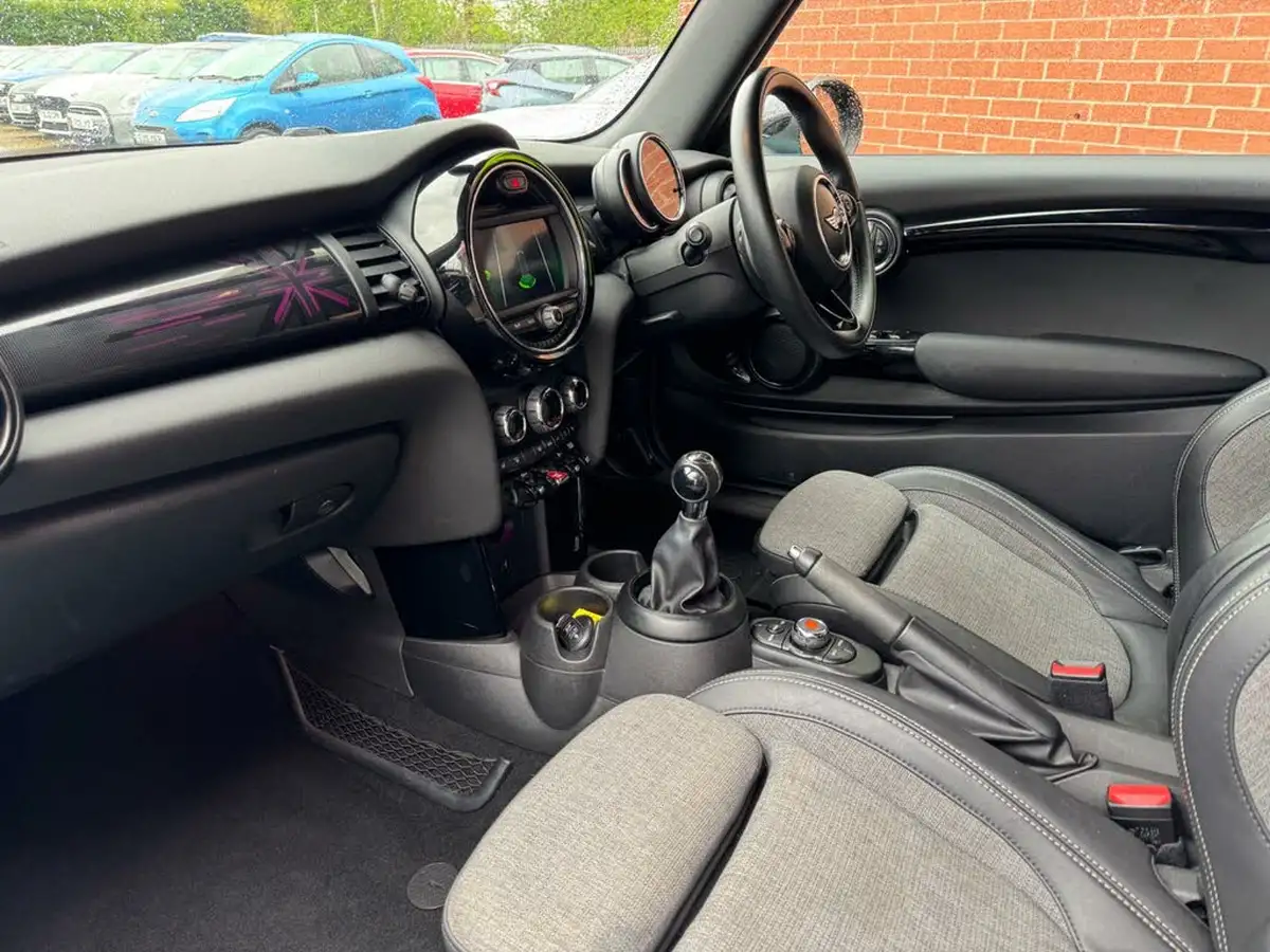 2018-mini-cooper-15-cooper-series-ii-ss-convertible-2d-big-34