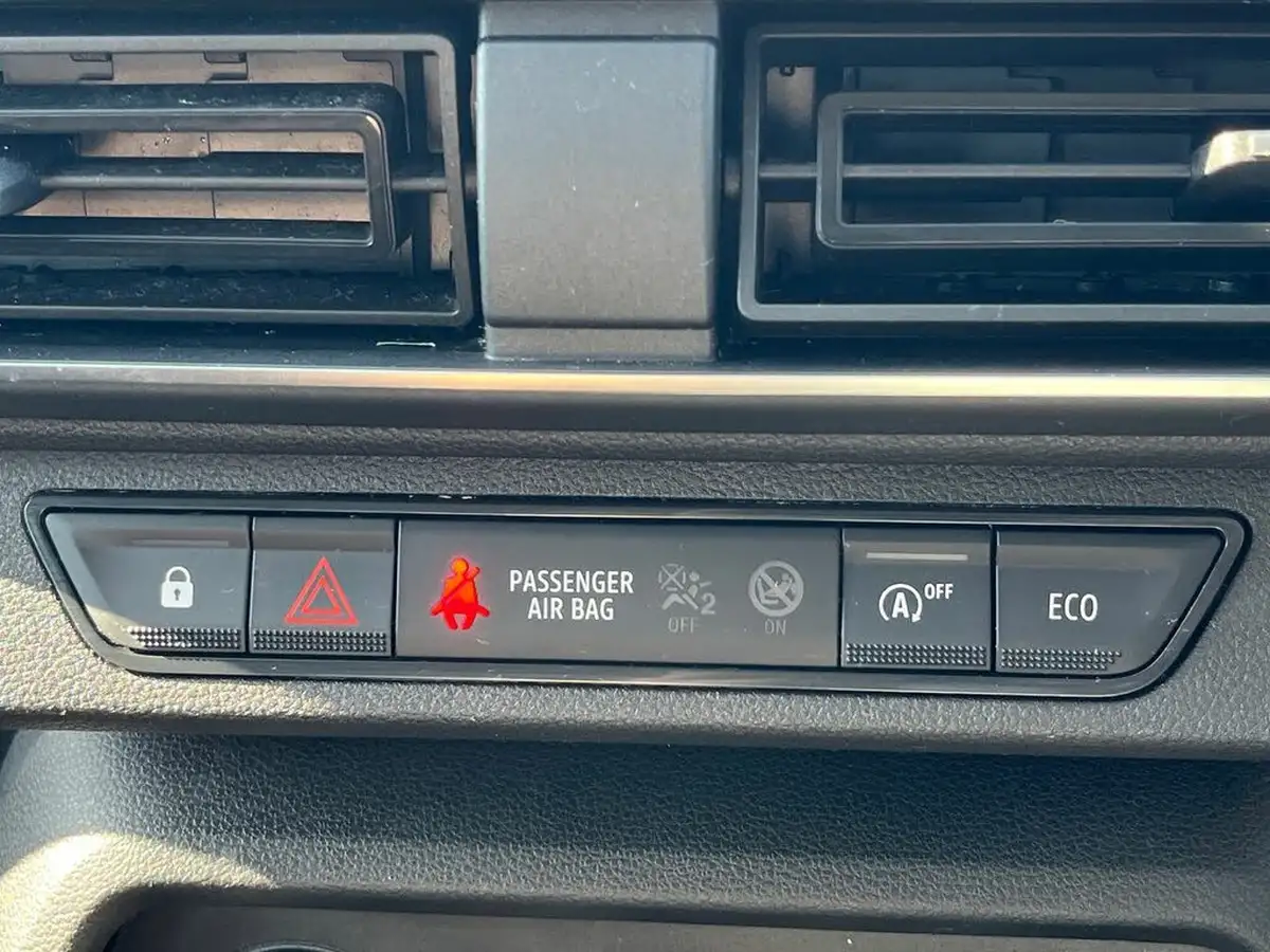 2022-dacia-sandero-10-tce-essential-90bhp-big-21
