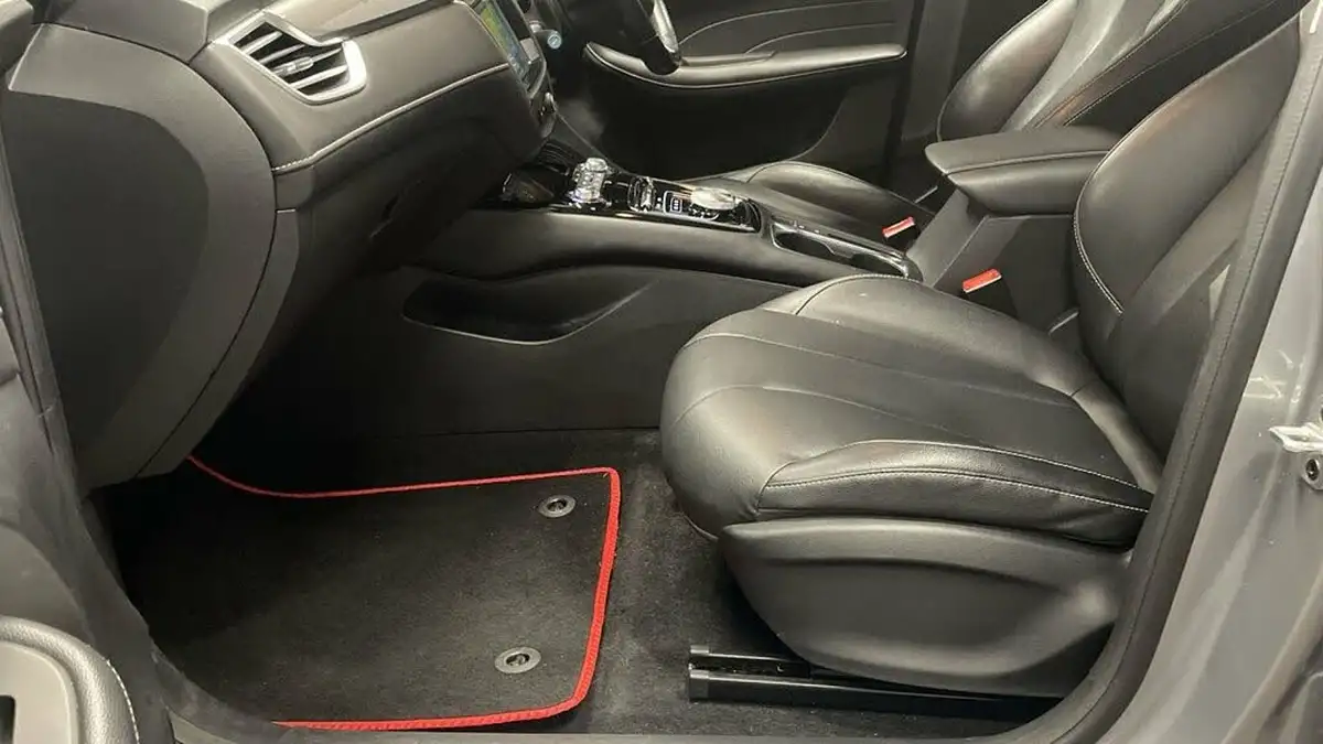 2021-mg-mg5-e-exclusive-ev-long-range-big-16