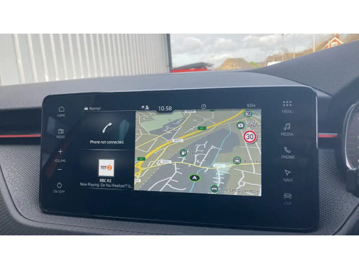 2024-skoda-kamiq-15-tsi-monte-carlo-dsg-big-23