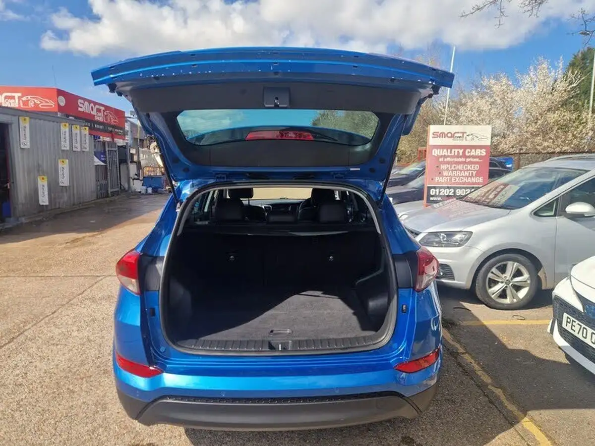 2017-hyundai-tucson-17crdi-blue-drive-sport-edition-141ps-dct-big-8