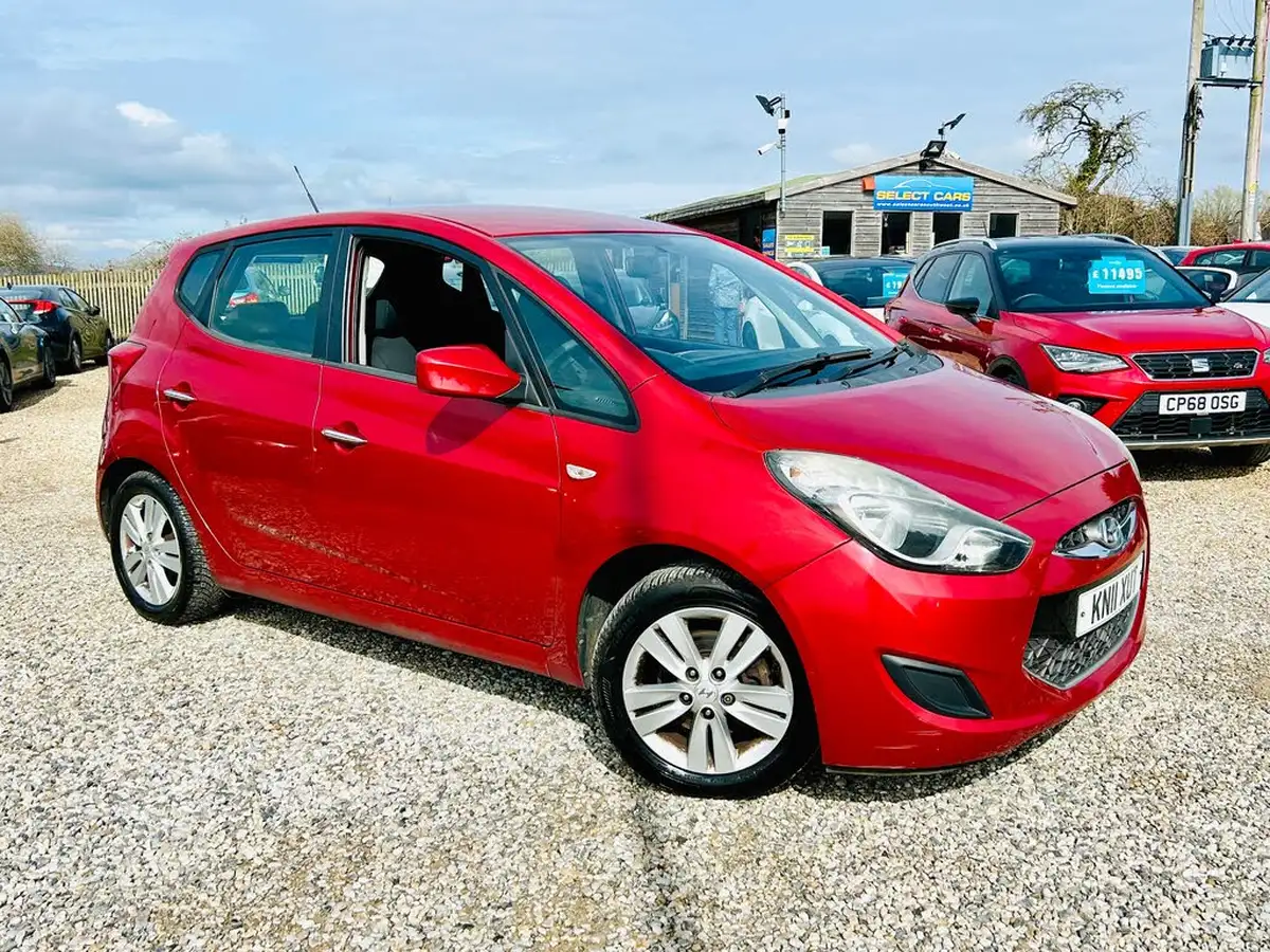 2011-hyundai-ix20-16-active-big-0