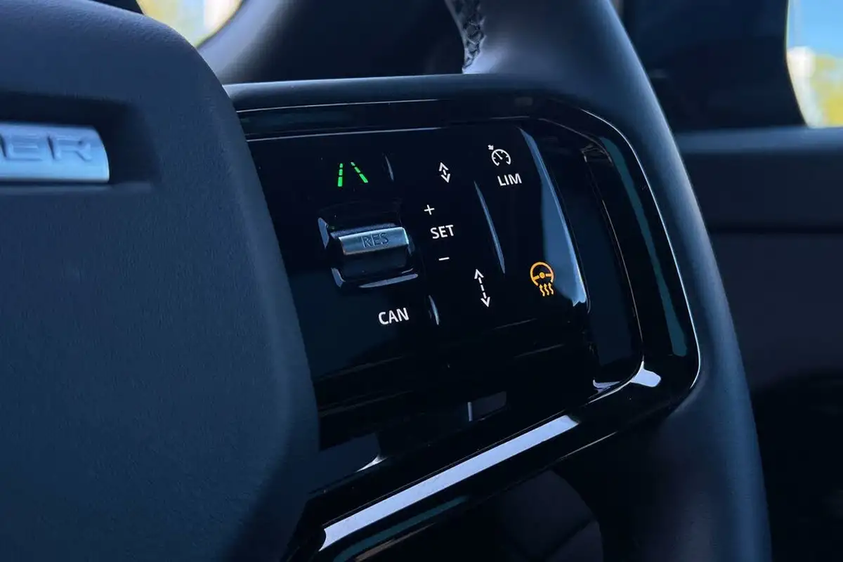 2024-land-rover-range-rover-evoque-20-d200-s-big-43