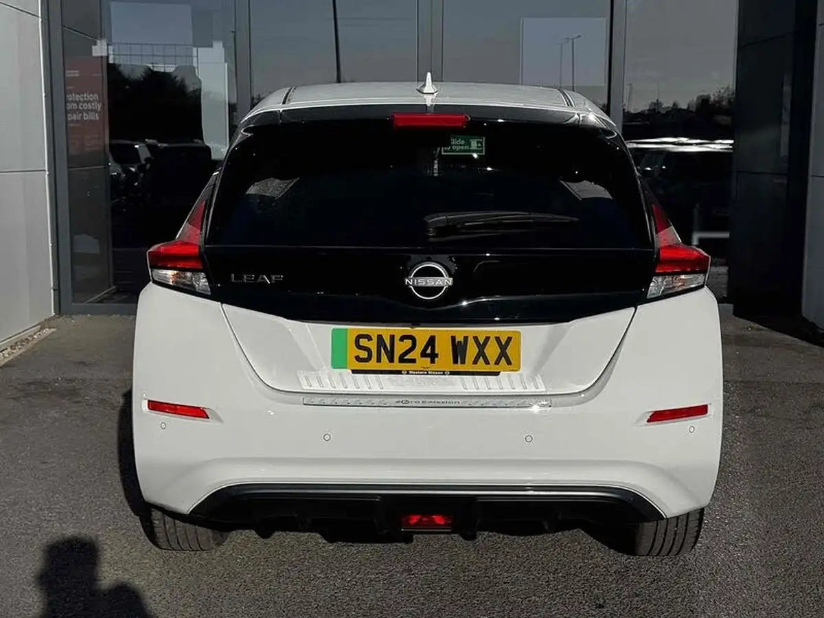 2024-nissan-leaf-e-shiro-big-13