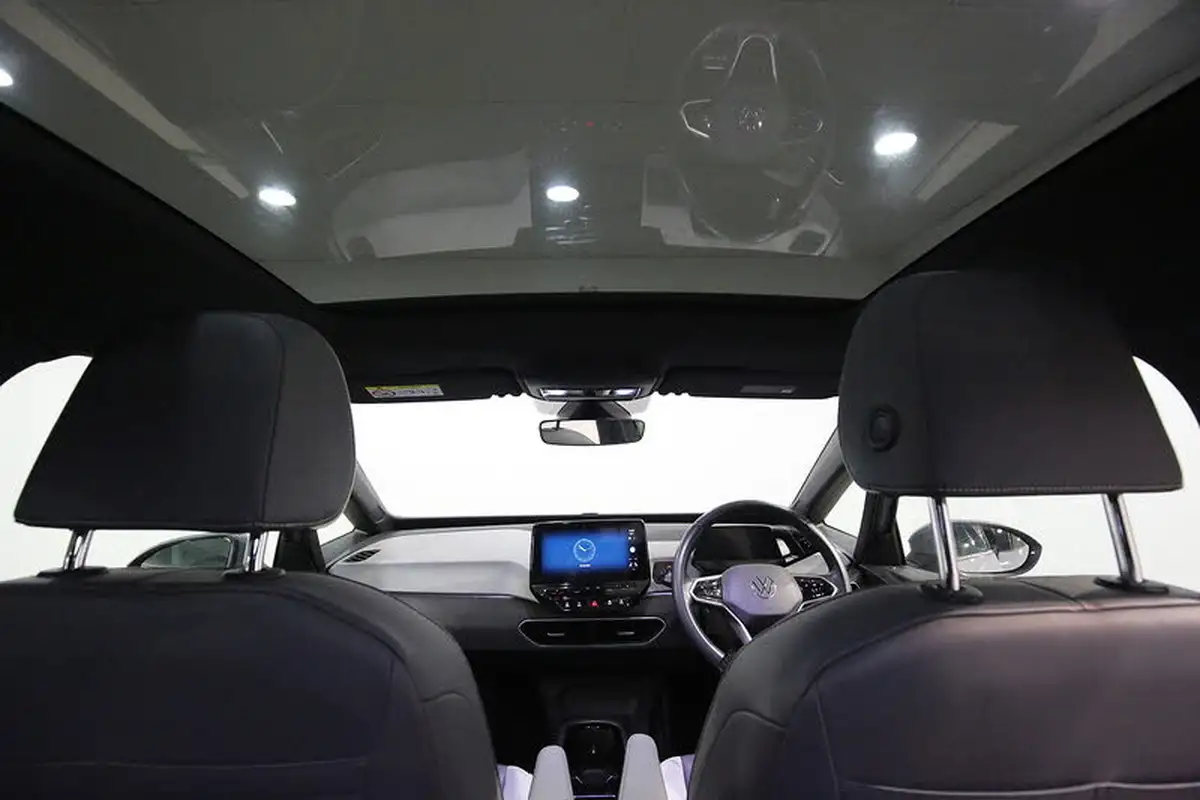 2021-volkswagen-id3-e-family-145ps-big-1
