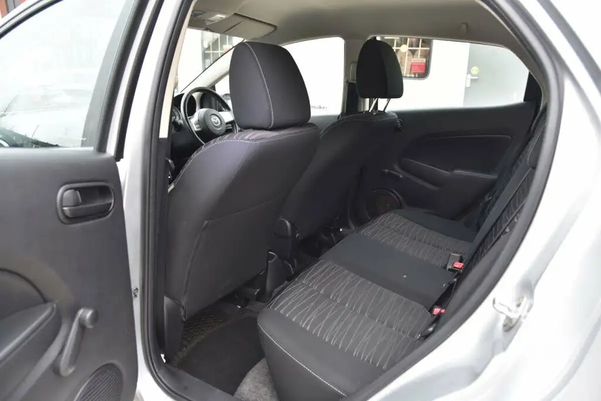 2008-mazda-mazda2-13-ts2-5d-big-21