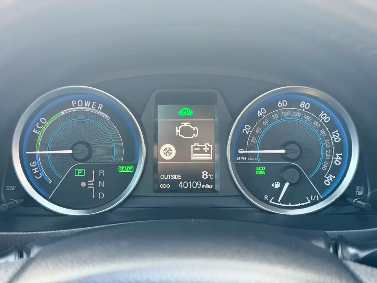 2015-toyota-auris-18-vvt-i-hsd-excel-hatchback-e-cvt-big-19