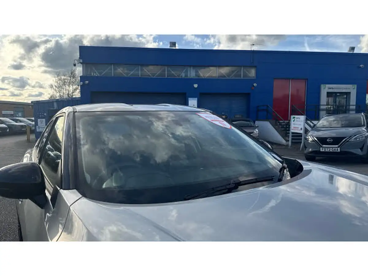 2023-nissan-juke-10-dig-t-acenta-dct-big-47