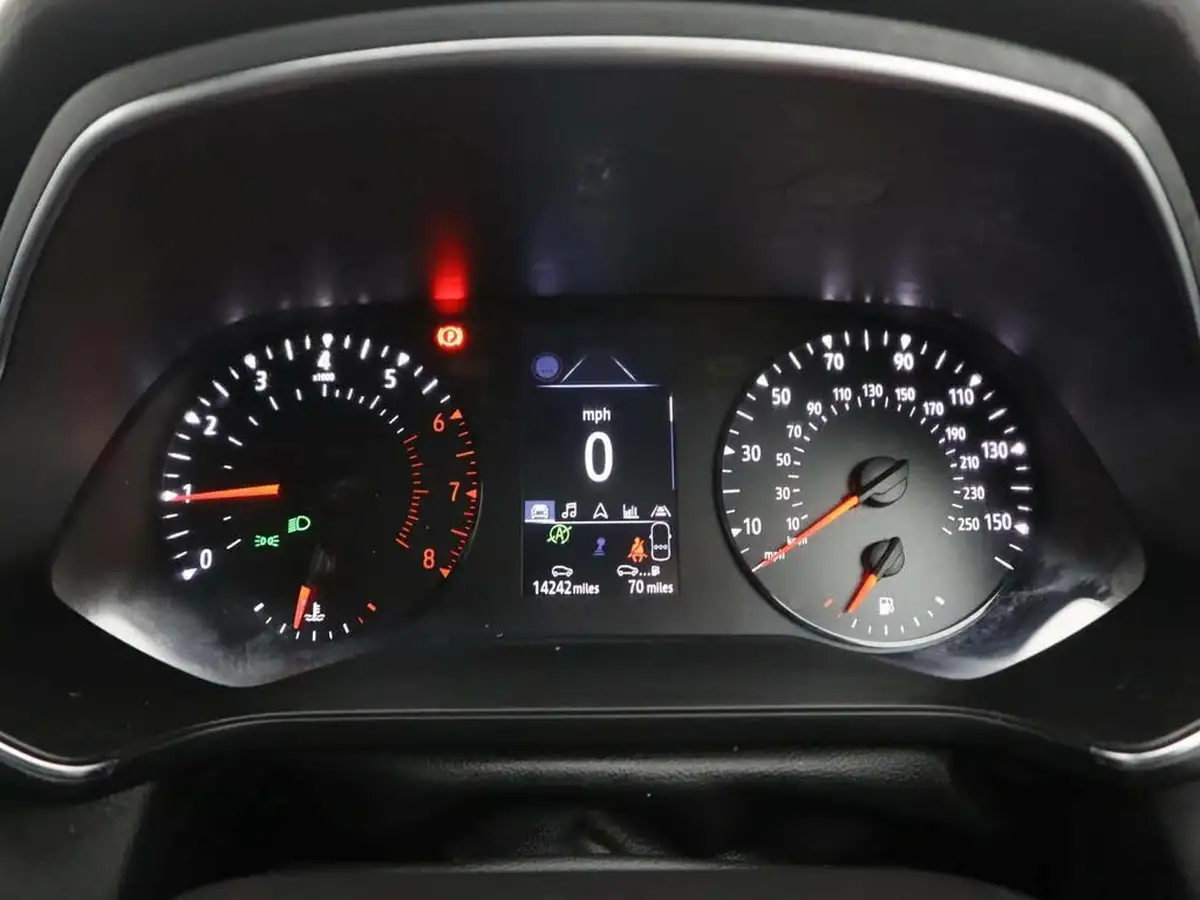 2021-renault-captur-10-tce-iconic-edition-big-10